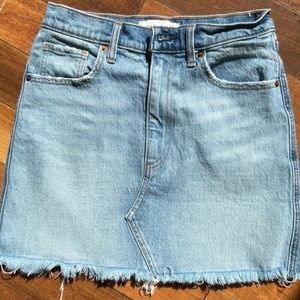 Jean skirt 💕 , Abercrombie & Fitch  !!